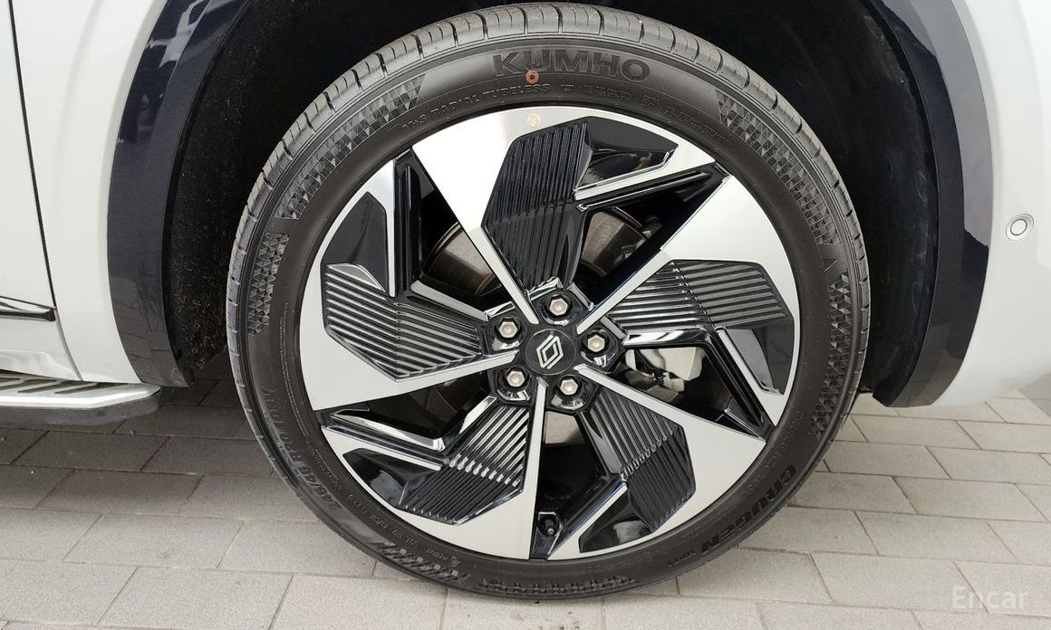  Renault-KoreaSamsung Grand Koleos