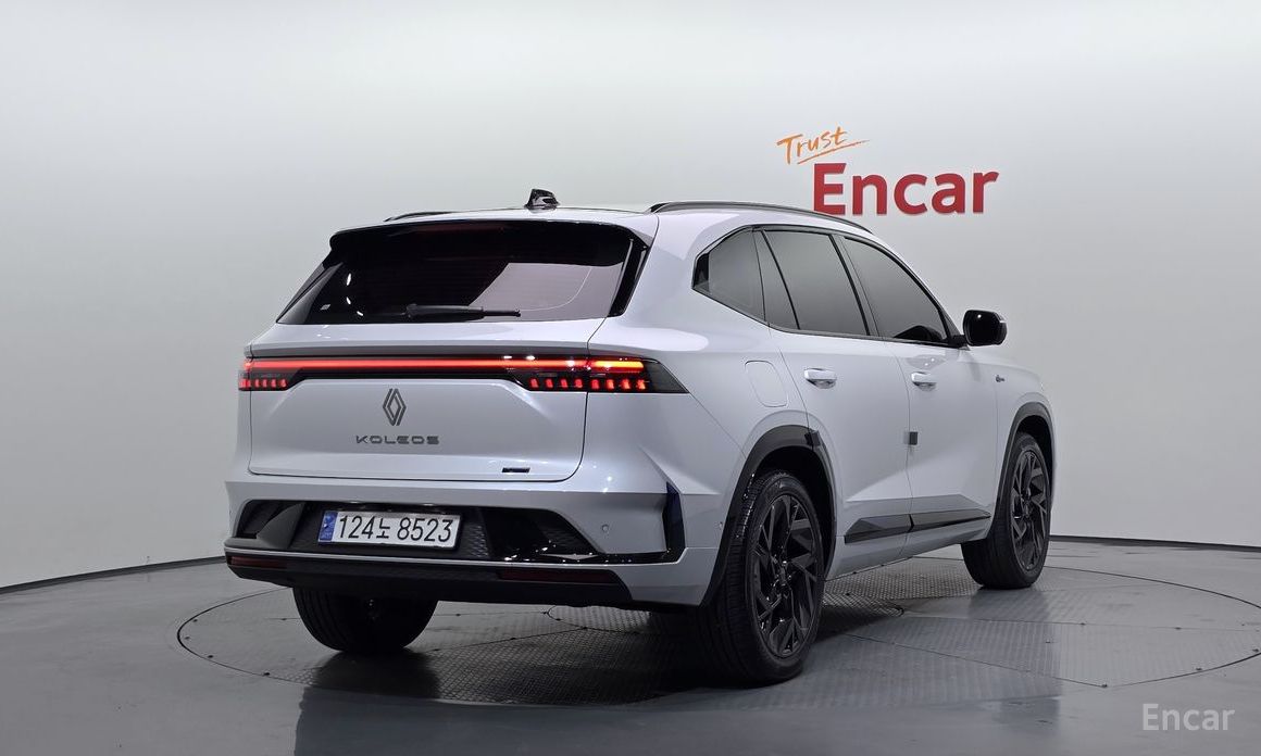  Renault-KoreaSamsung Grand Koleos