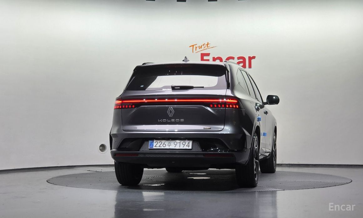  Renault-KoreaSamsung Grand Koleos