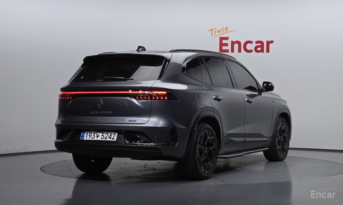  Renault-KoreaSamsung Grand Koleos