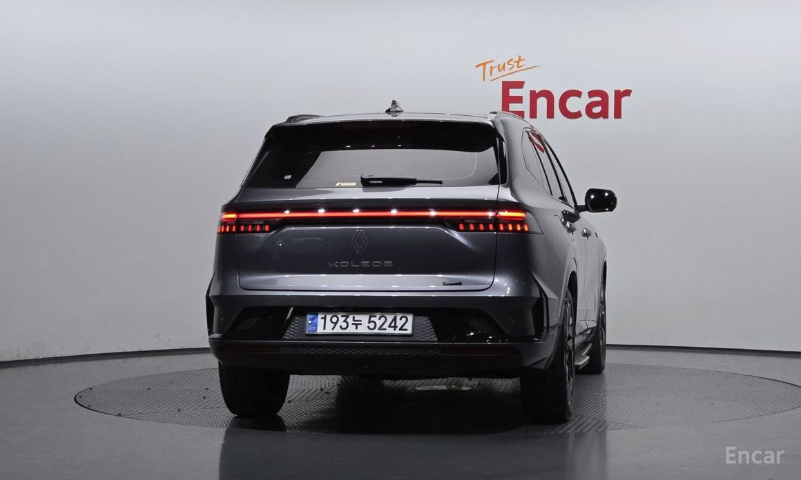  Renault-KoreaSamsung Grand Koleos
