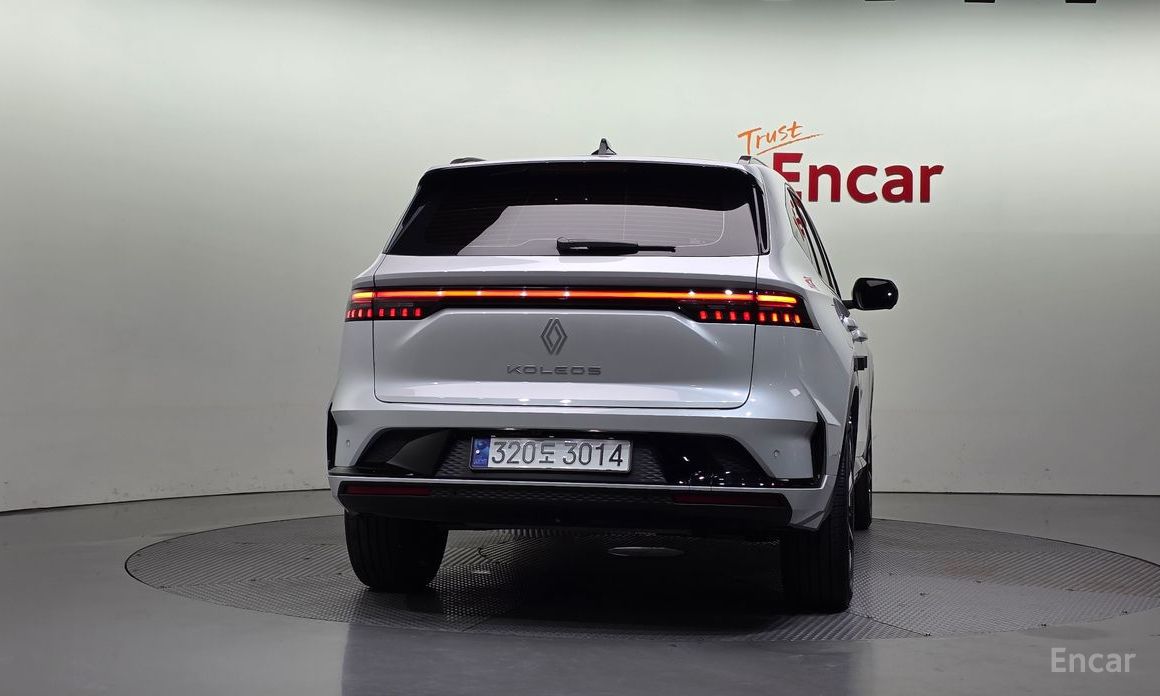  Renault-KoreaSamsung Grand Koleos