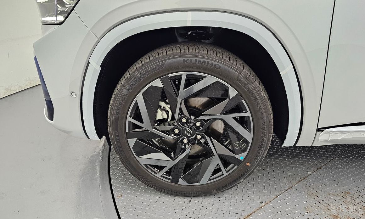  Renault-KoreaSamsung Grand Koleos