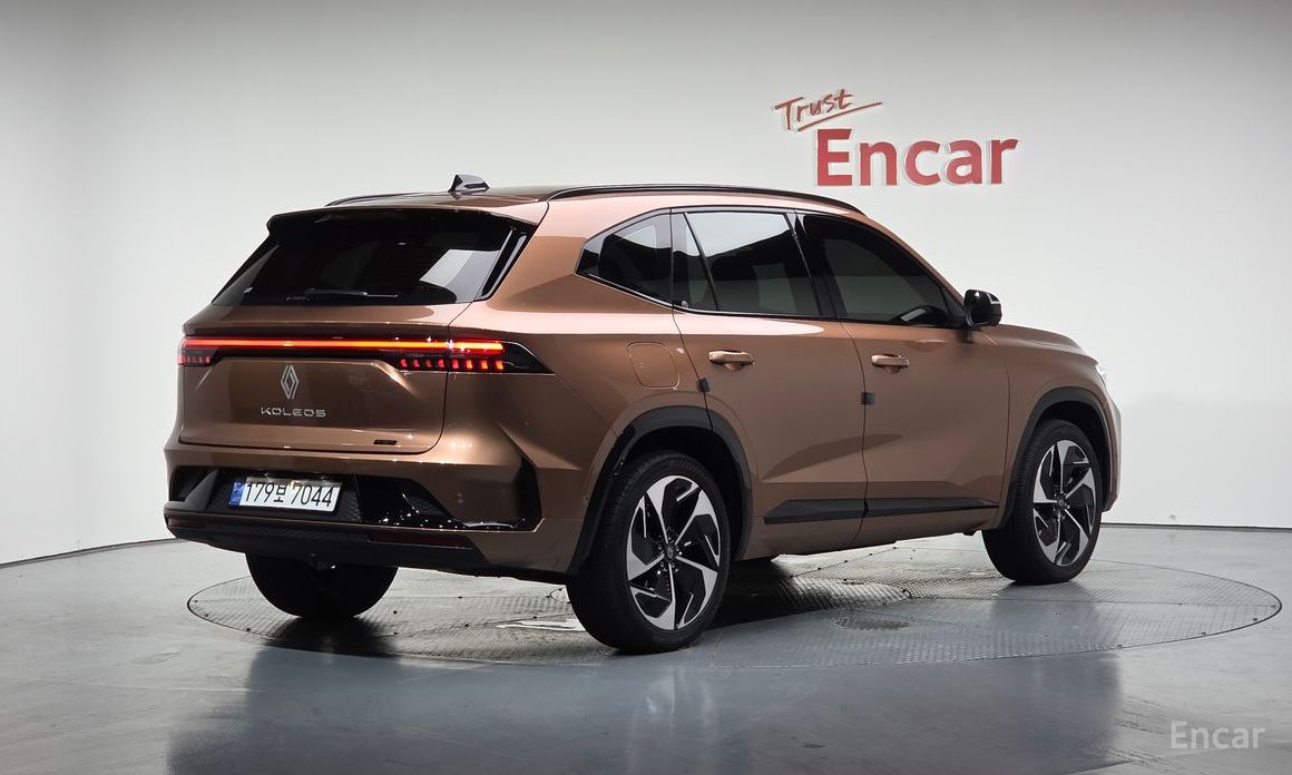  Renault-KoreaSamsung Grand Koleos