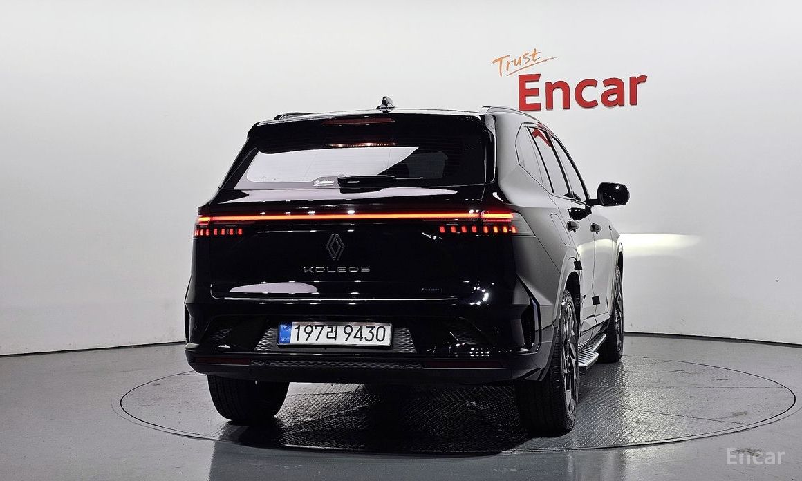  Renault-KoreaSamsung Grand Koleos