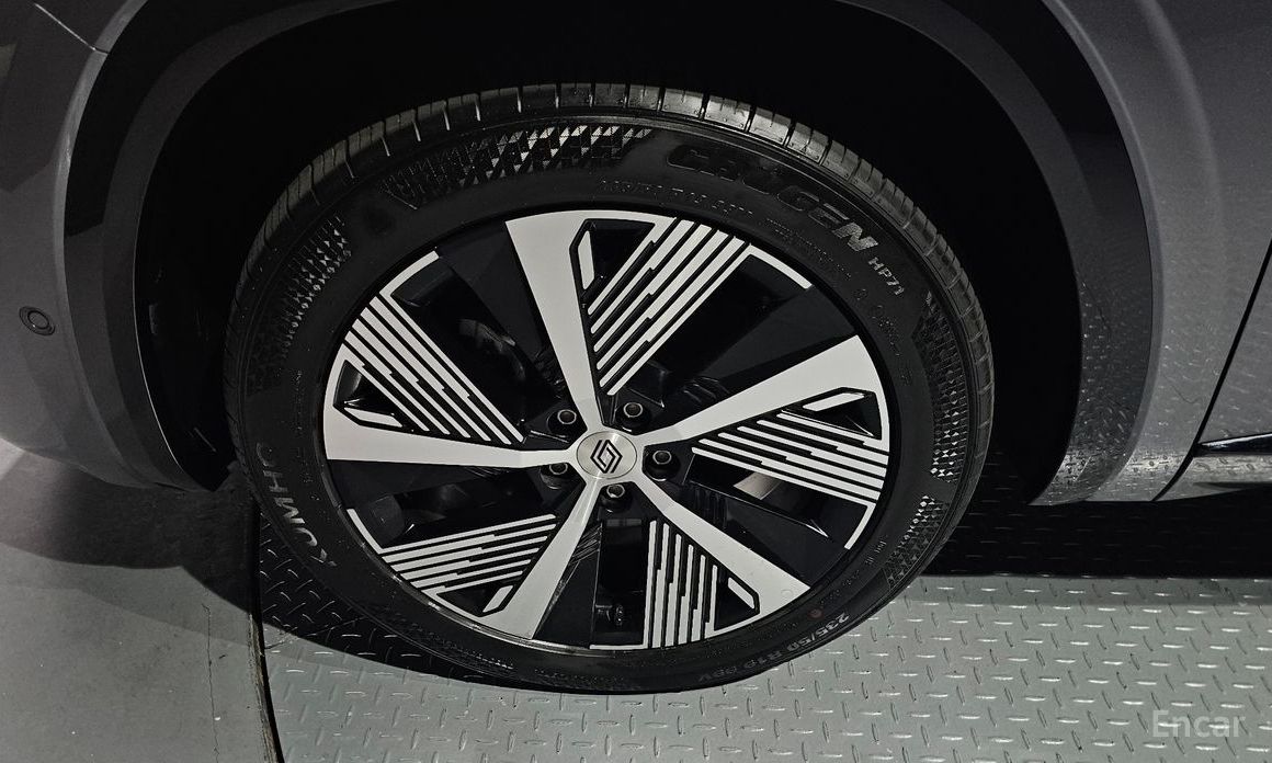  Renault-KoreaSamsung Grand Koleos