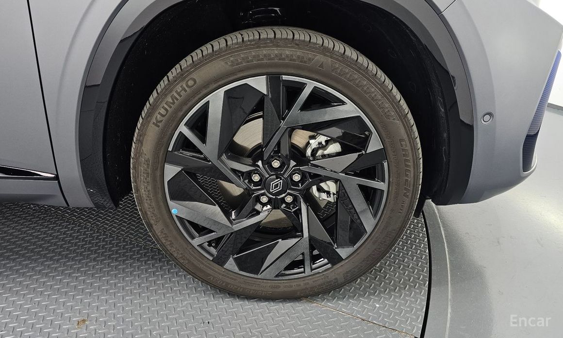  Renault-KoreaSamsung Grand Koleos