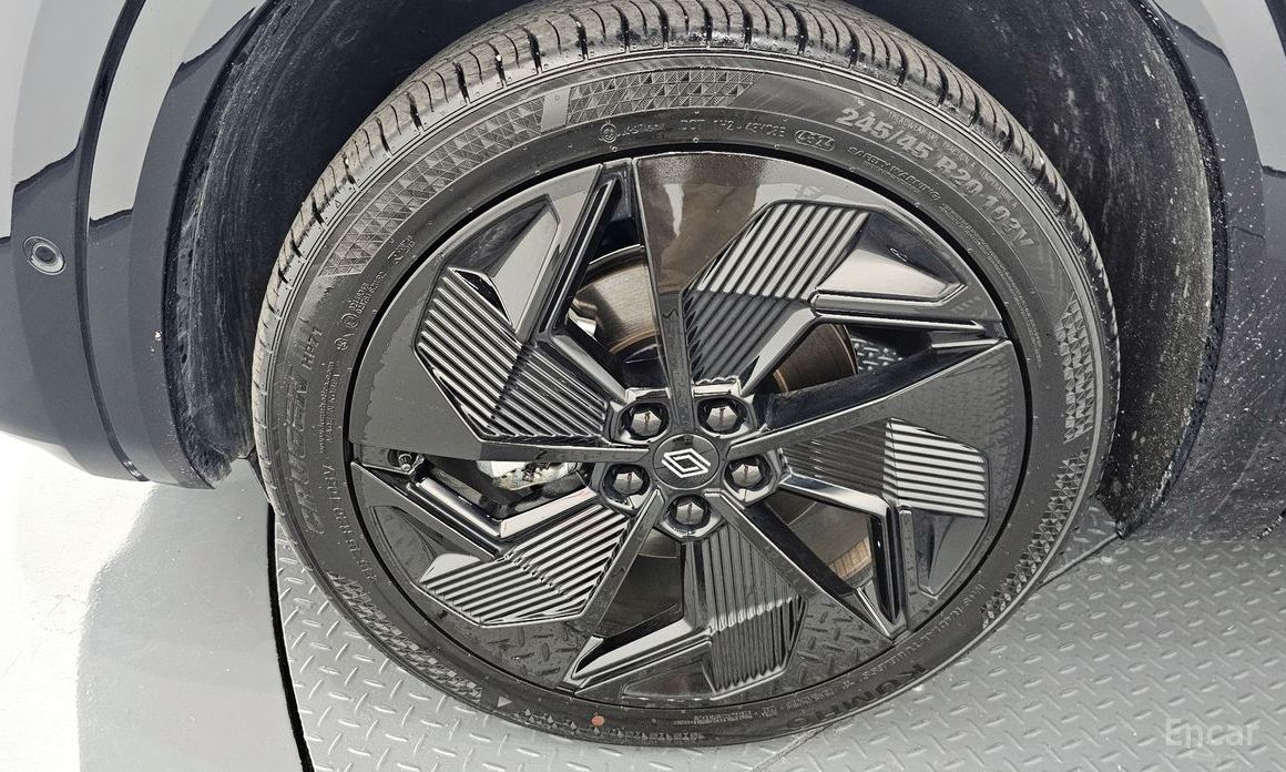  Renault-KoreaSamsung Grand Koleos