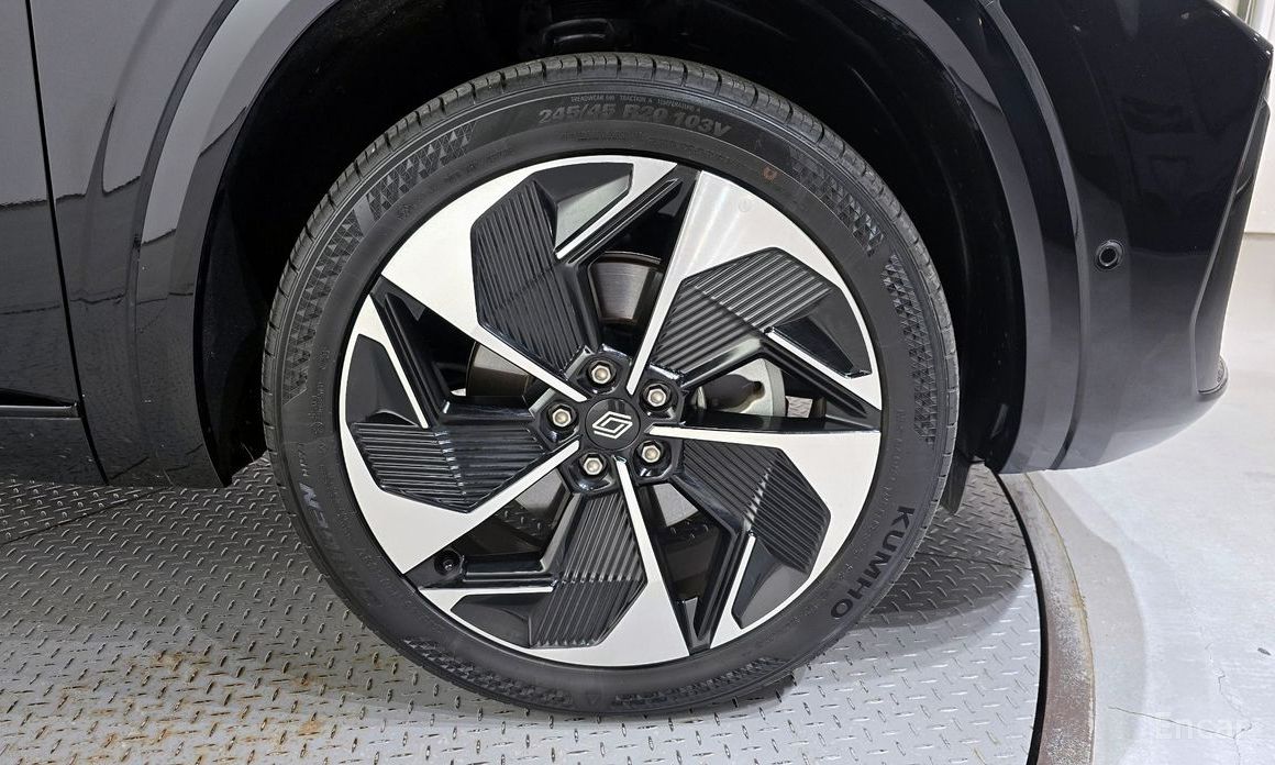  Renault-KoreaSamsung Grand Koleos