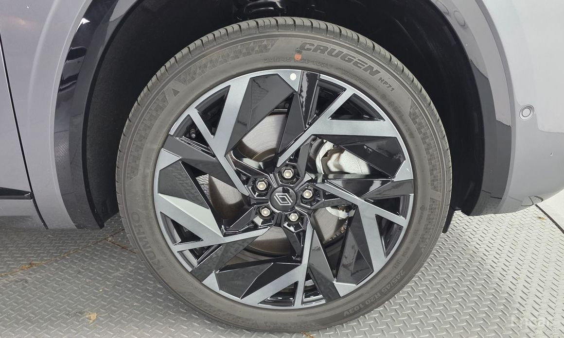  Renault-KoreaSamsung Grand Koleos