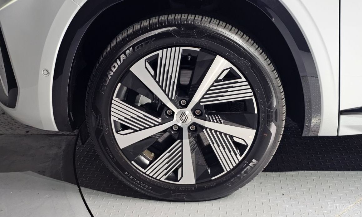  Renault-KoreaSamsung Grand Koleos