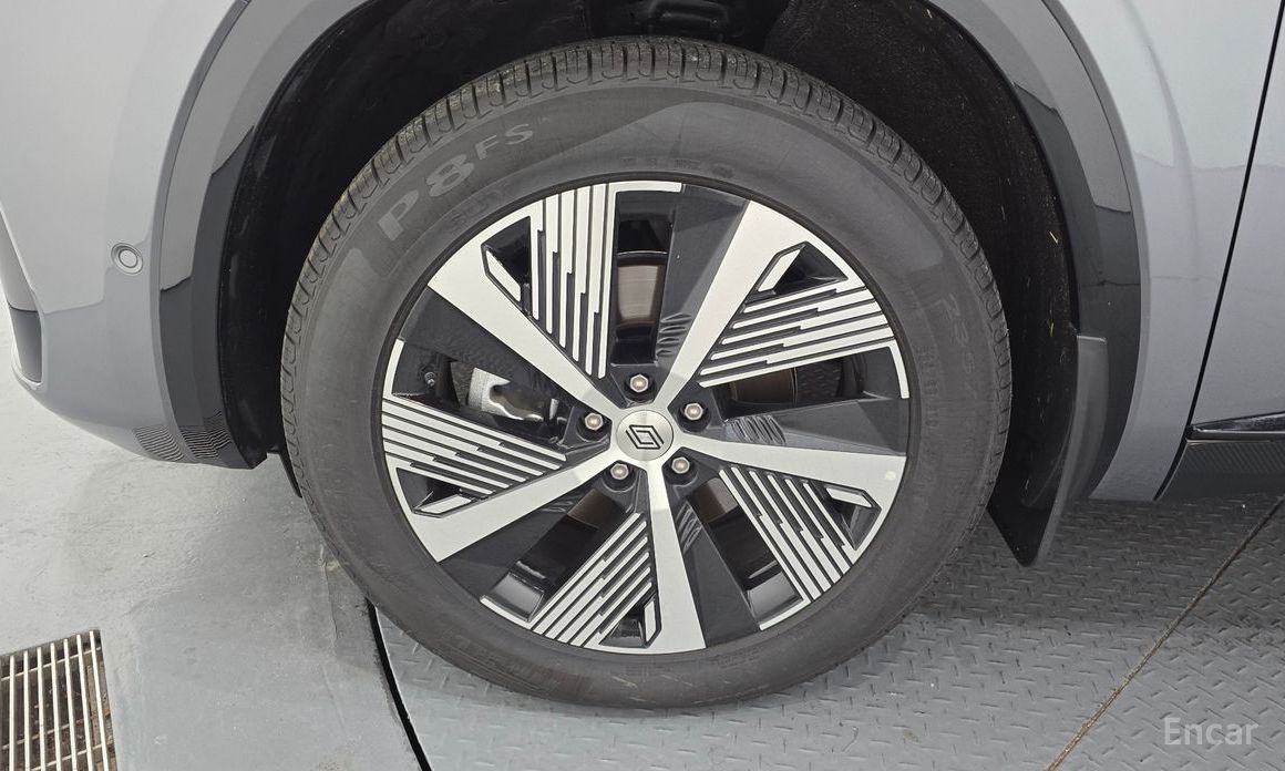  Renault-KoreaSamsung Grand Koleos