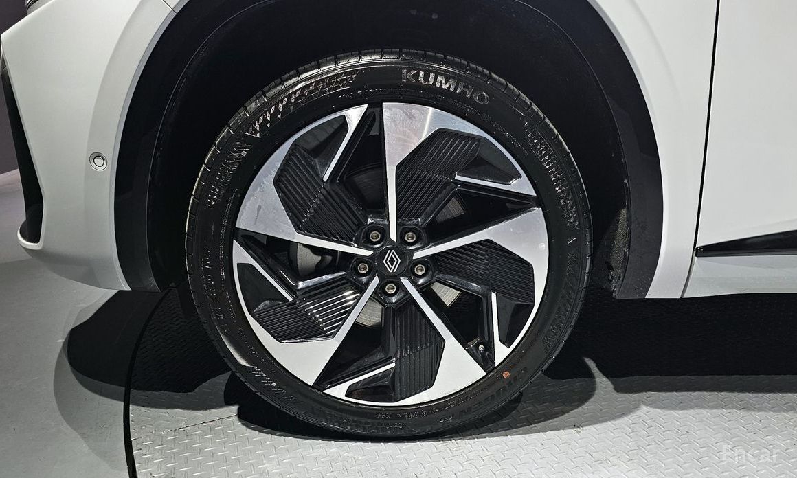  Renault-KoreaSamsung Grand Koleos