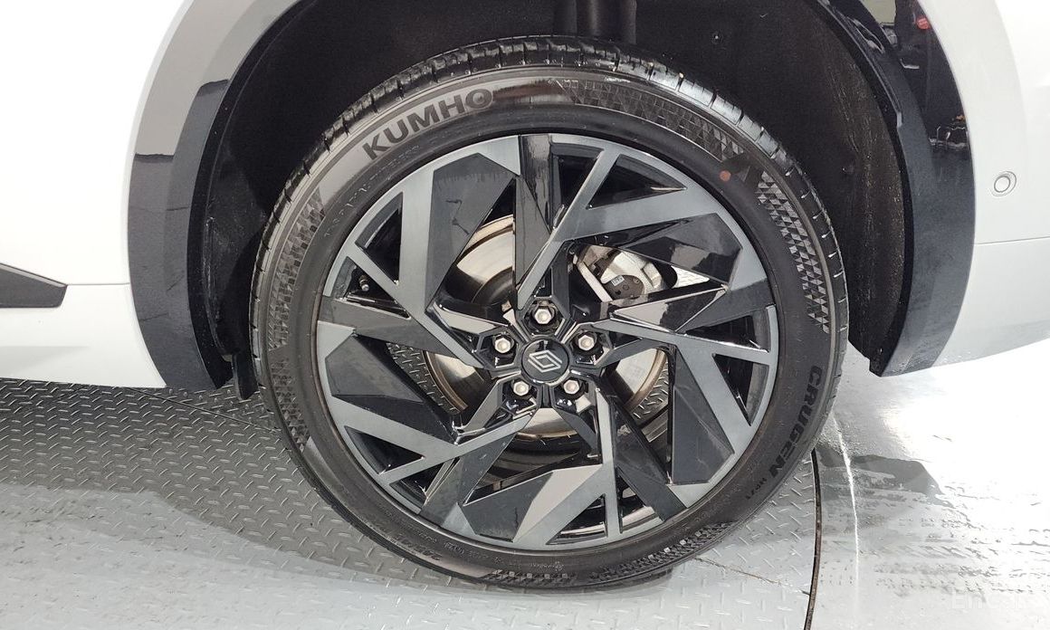  Renault-KoreaSamsung Grand Koleos