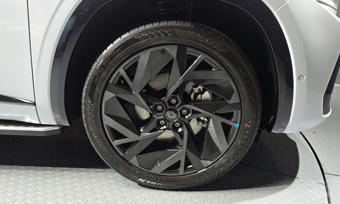  Renault-KoreaSamsung Grand Koleos