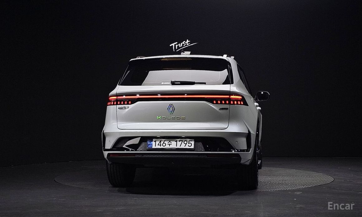  Renault-KoreaSamsung Grand Koleos