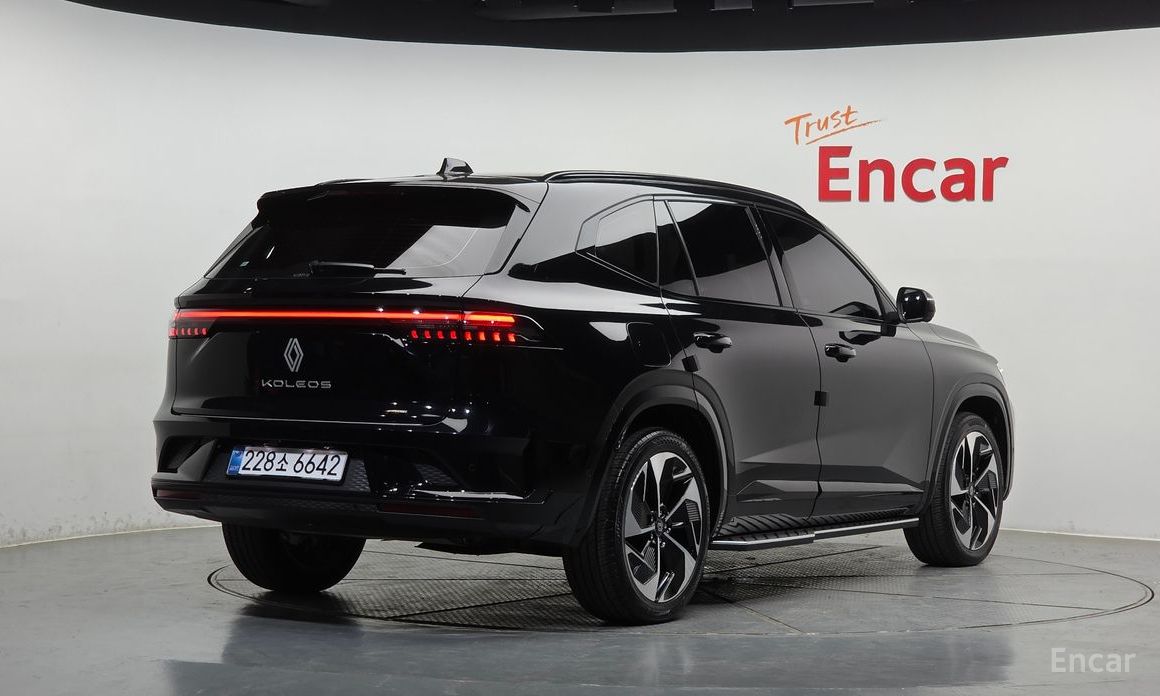  Renault-KoreaSamsung Grand Koleos