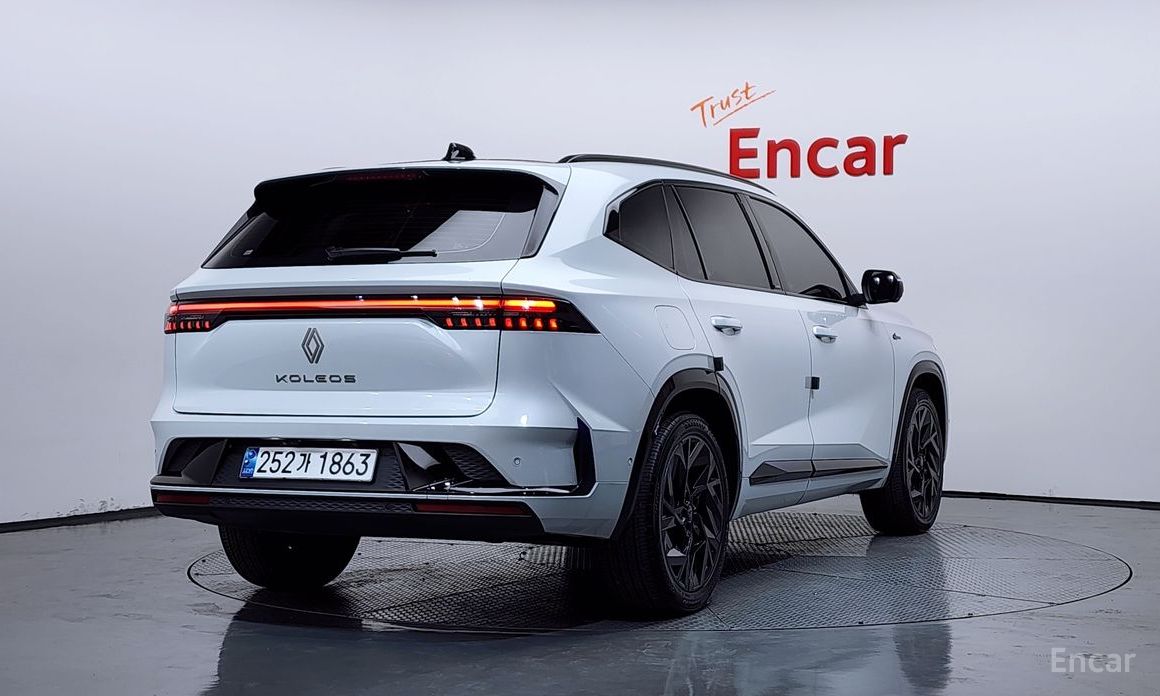  Renault-KoreaSamsung Grand Koleos