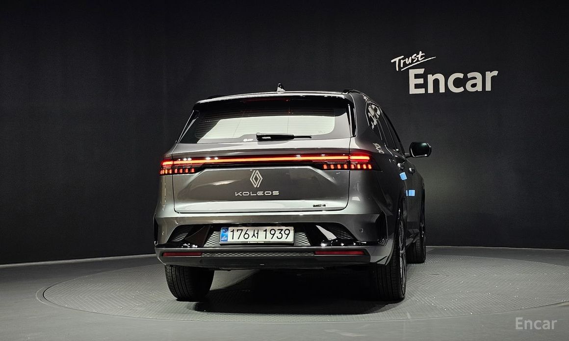  Renault-KoreaSamsung Grand Koleos