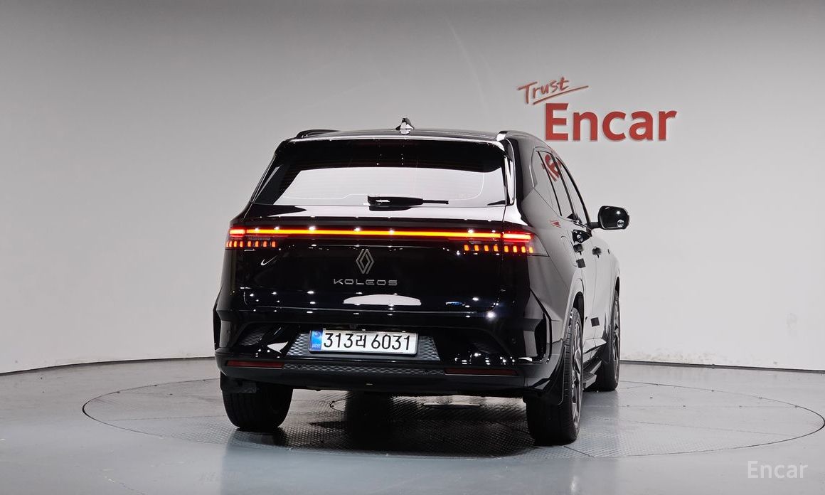  Renault-KoreaSamsung Grand Koleos