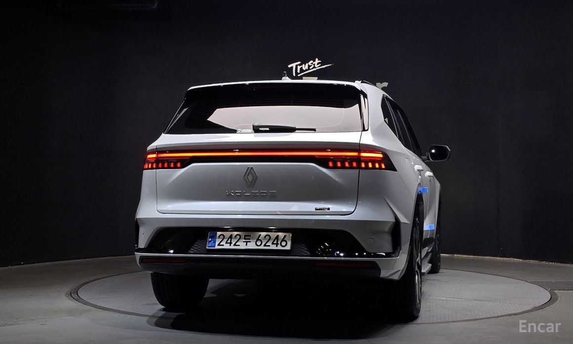  Renault-KoreaSamsung Grand Koleos