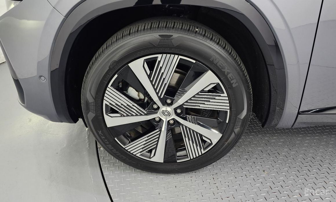  Renault-KoreaSamsung Grand Koleos