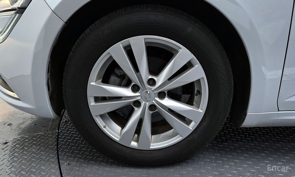  Renault-KoreaSamsung SM6