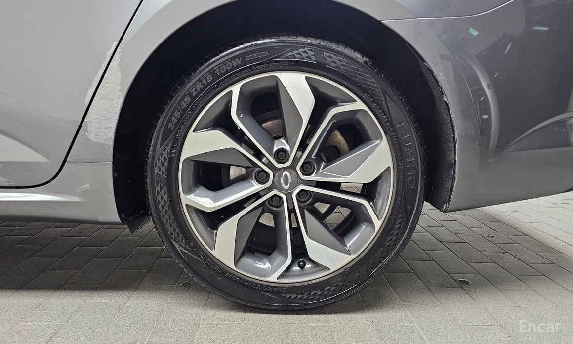  Renault-KoreaSamsung SM6