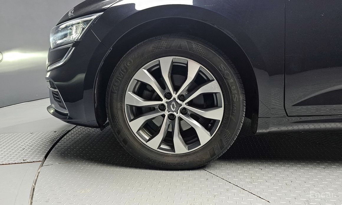  Renault-KoreaSamsung SM6