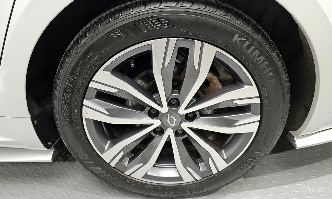  Renault-KoreaSamsung SM6