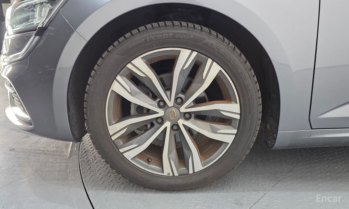  Renault-KoreaSamsung SM6