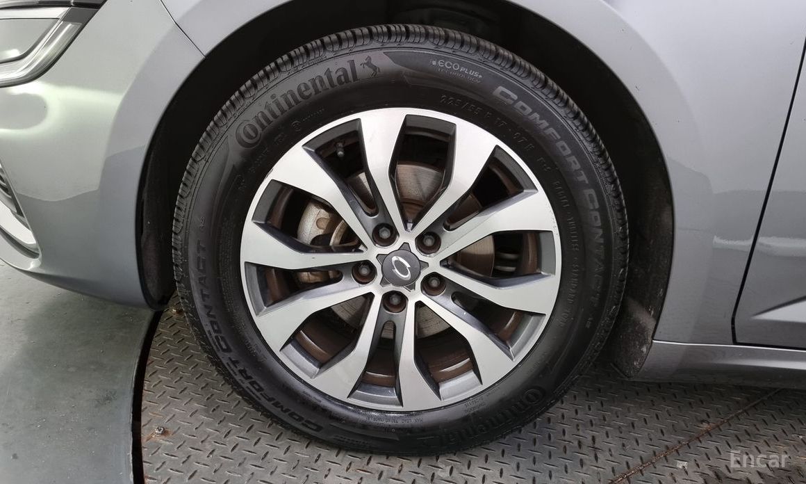  Renault-KoreaSamsung SM6