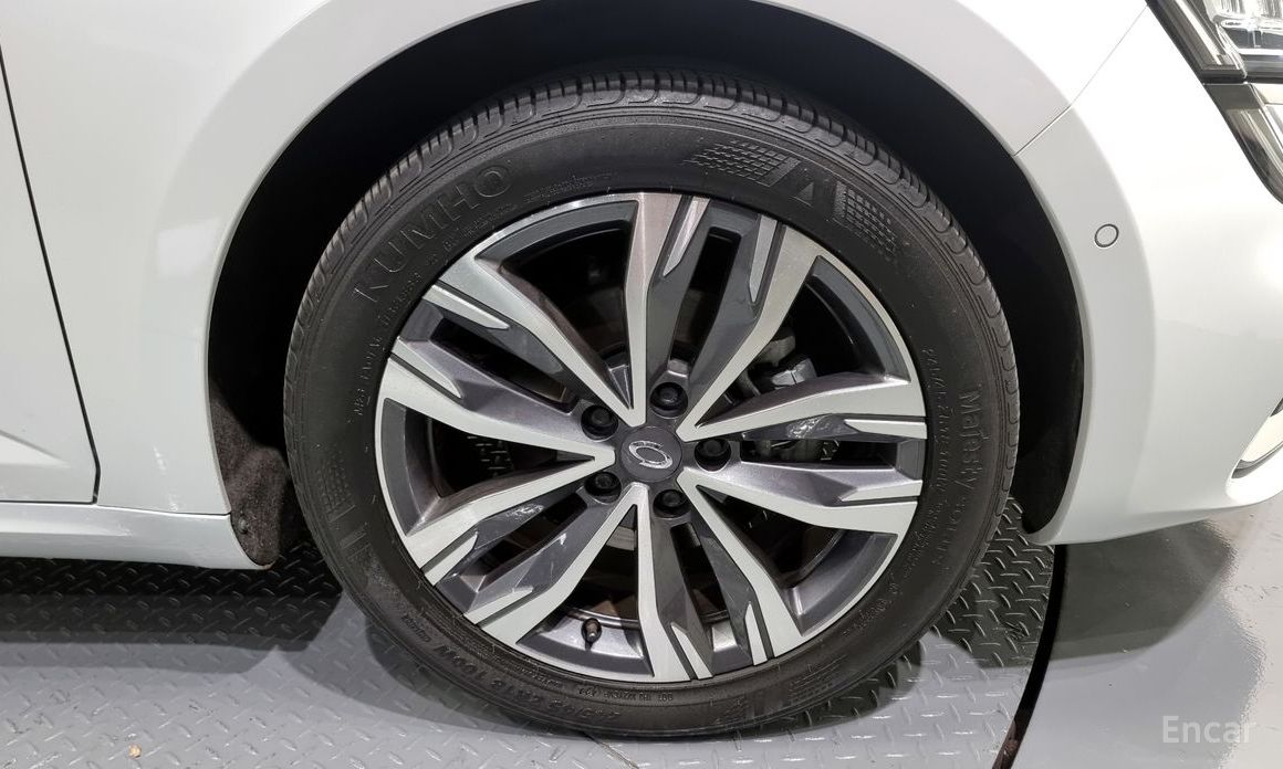  Renault-KoreaSamsung SM6