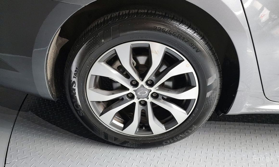  Renault-KoreaSamsung SM6