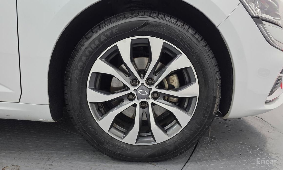  Renault-KoreaSamsung SM6