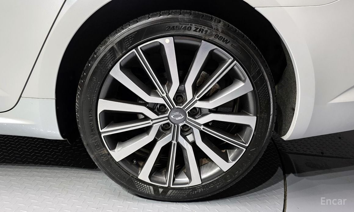  Renault-KoreaSamsung SM6