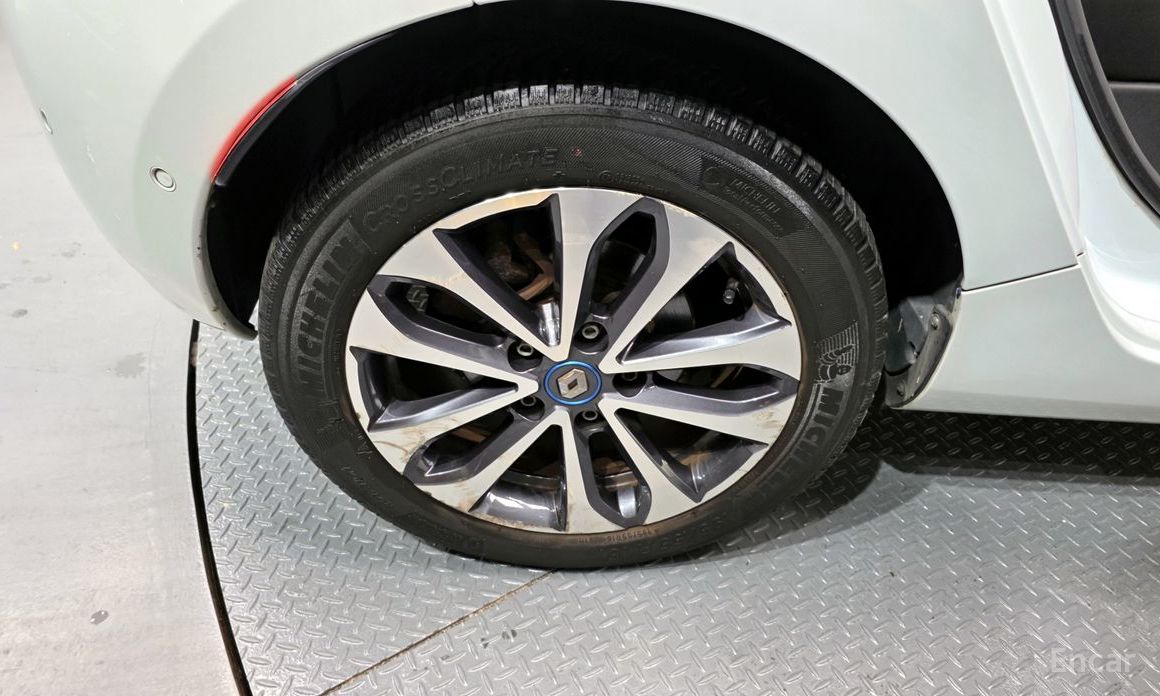  Renault-KoreaSamsung Zoe