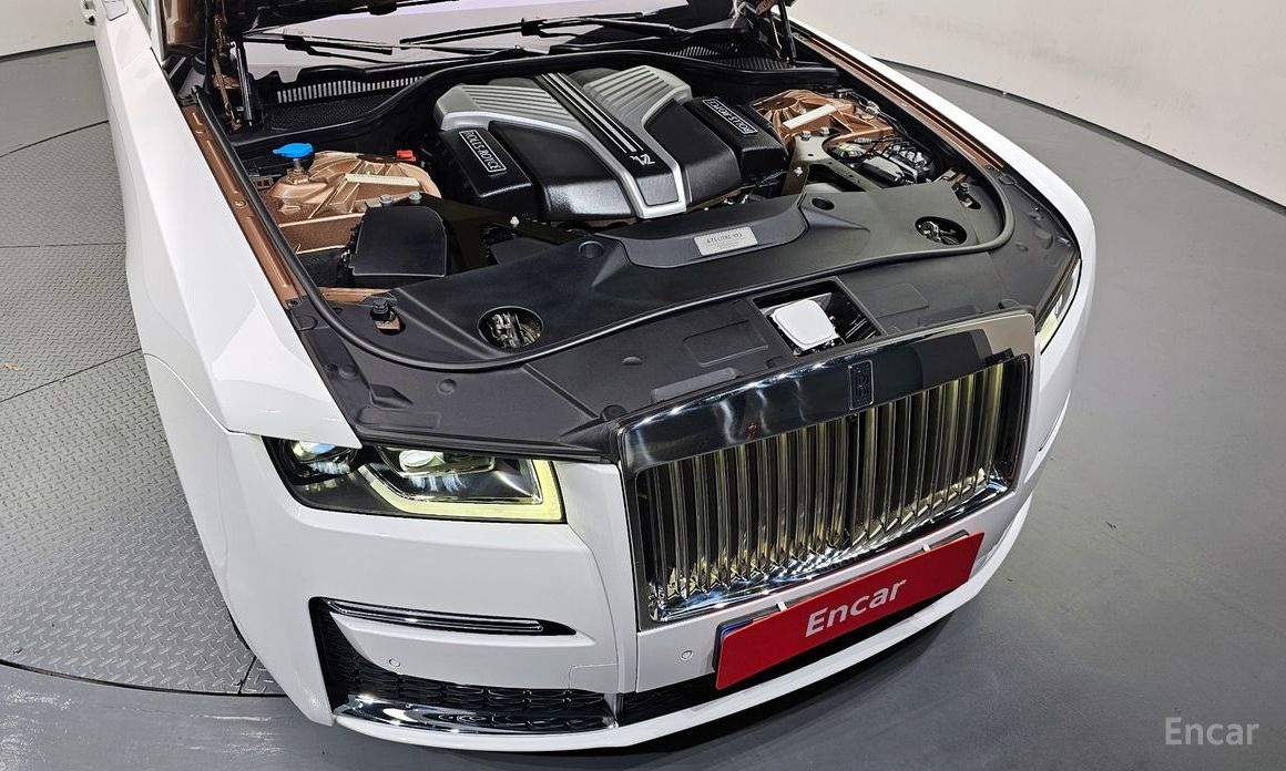  Rolls-Royce Ghost