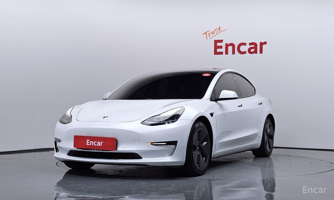  Tesla Model 3