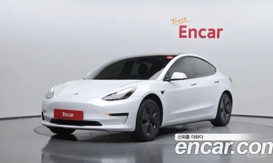  Tesla Model 3