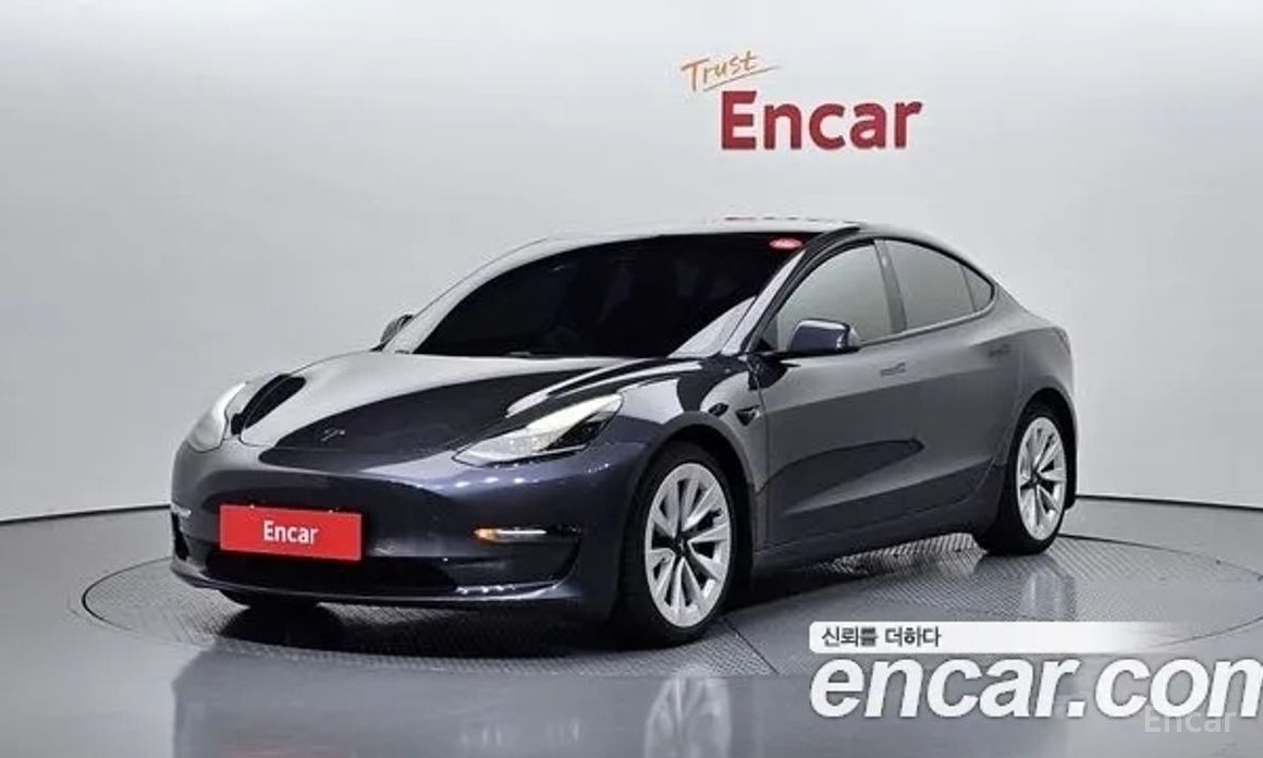  Tesla Model 3