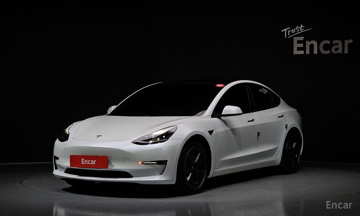  Tesla Model 3