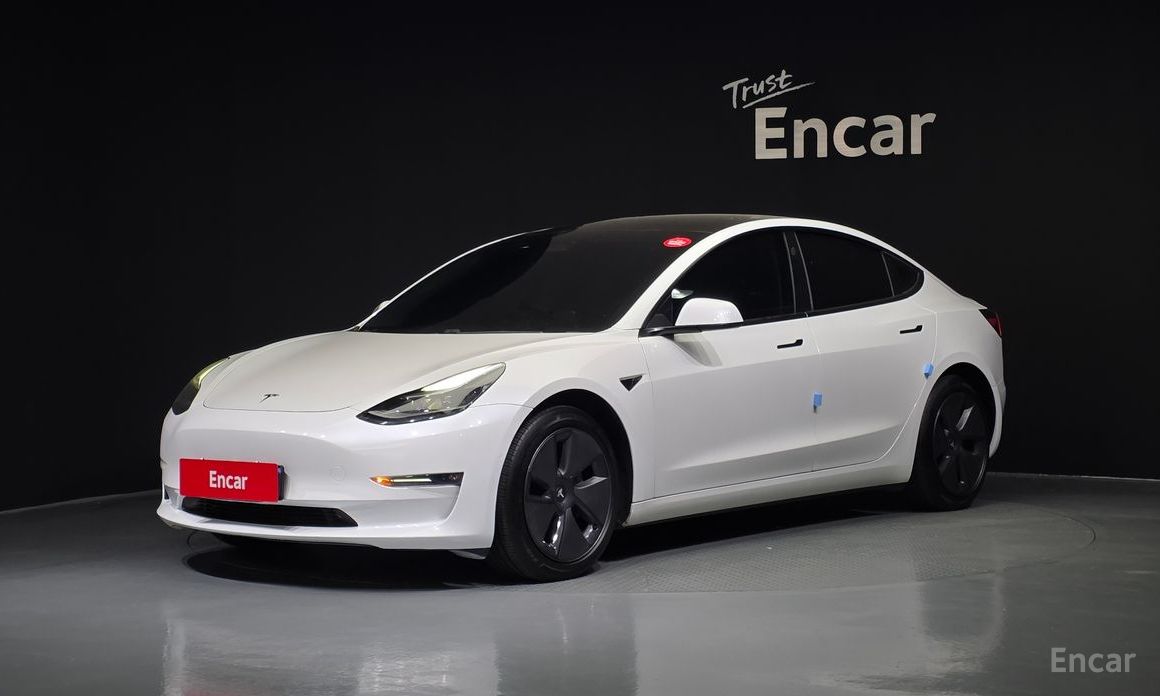  Tesla Model 3