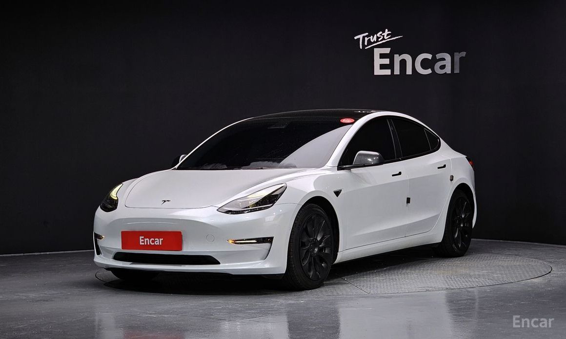  Tesla Model 3