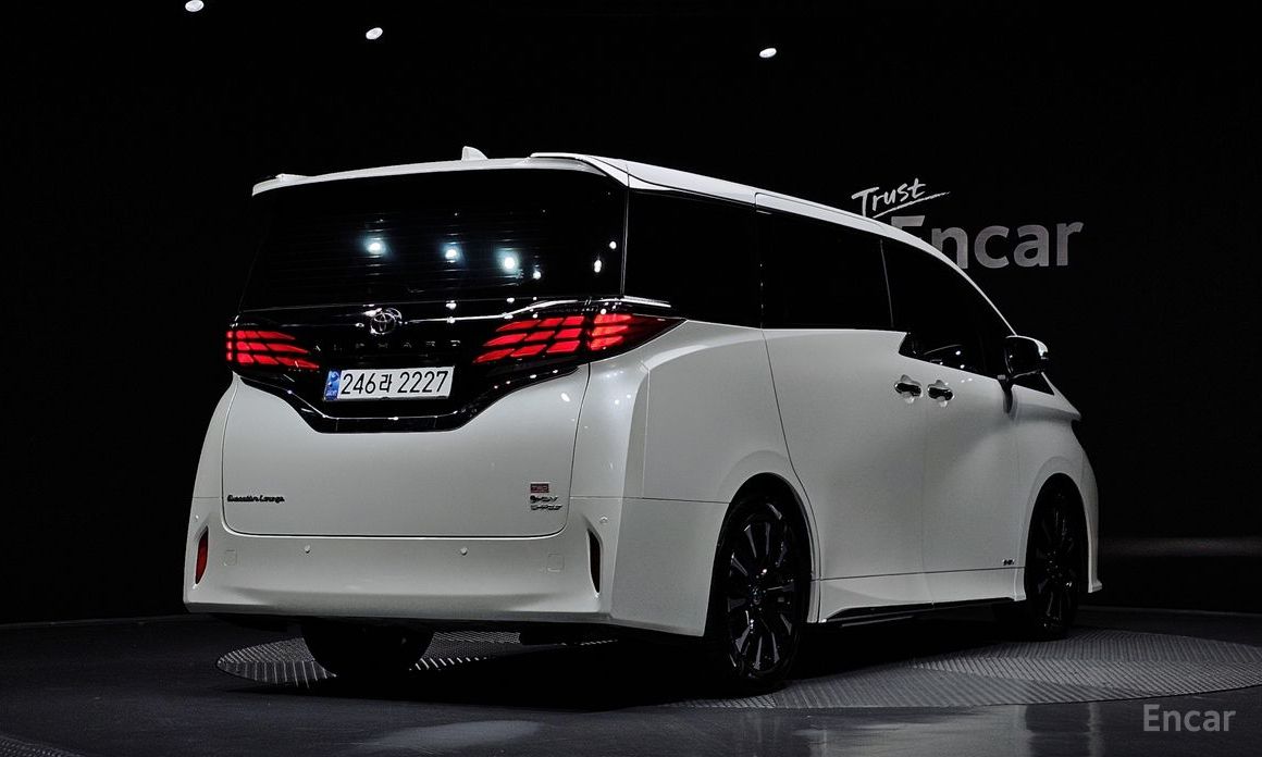  Toyota Alphard