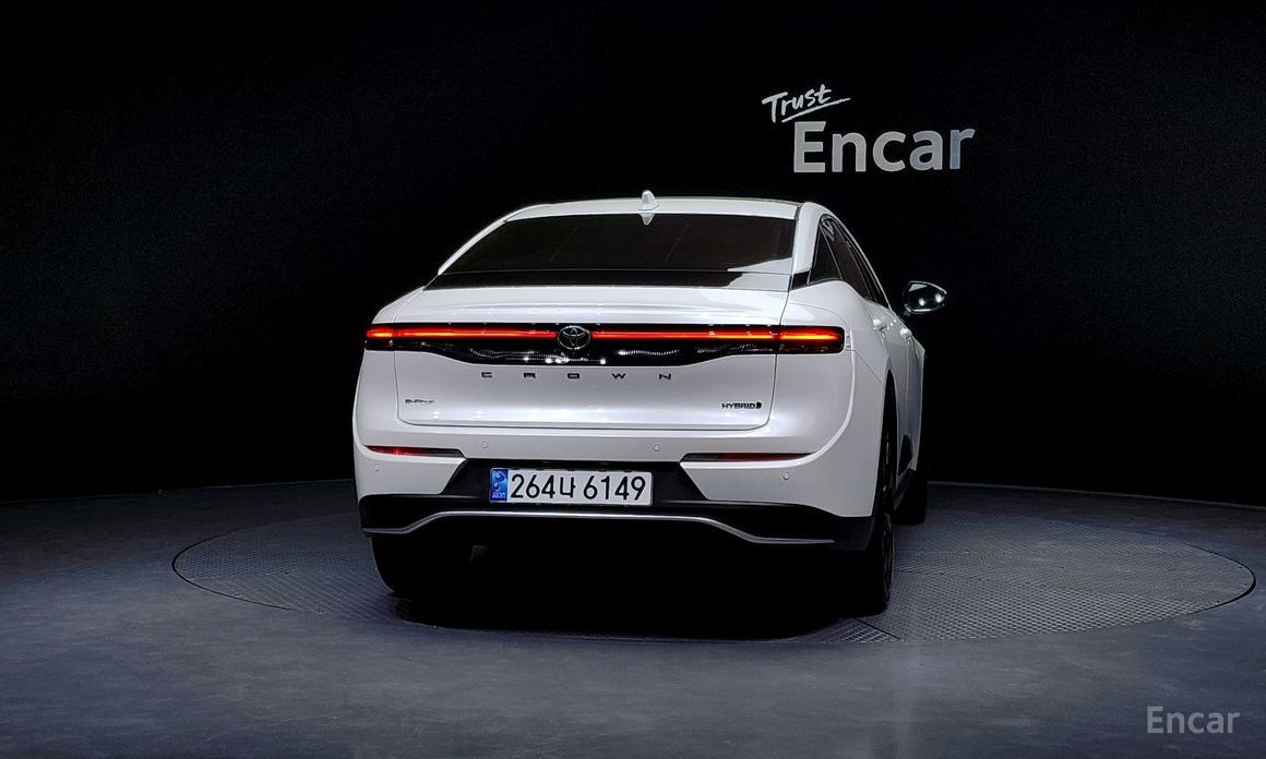  Toyota Crown