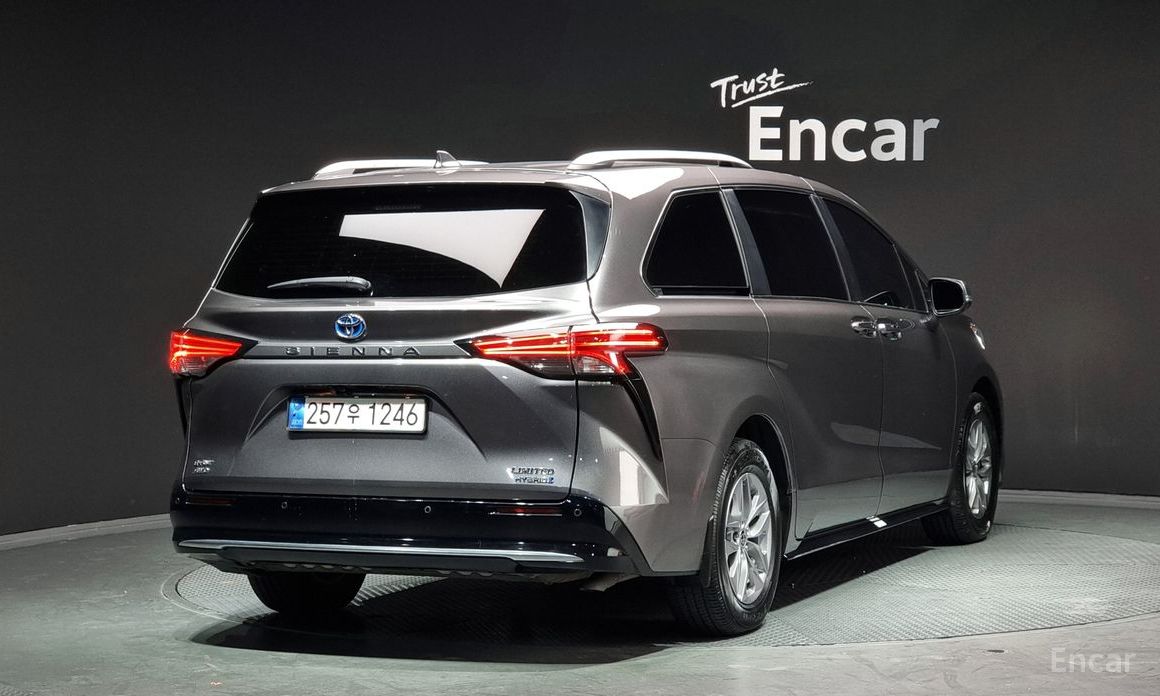  Toyota Sienna