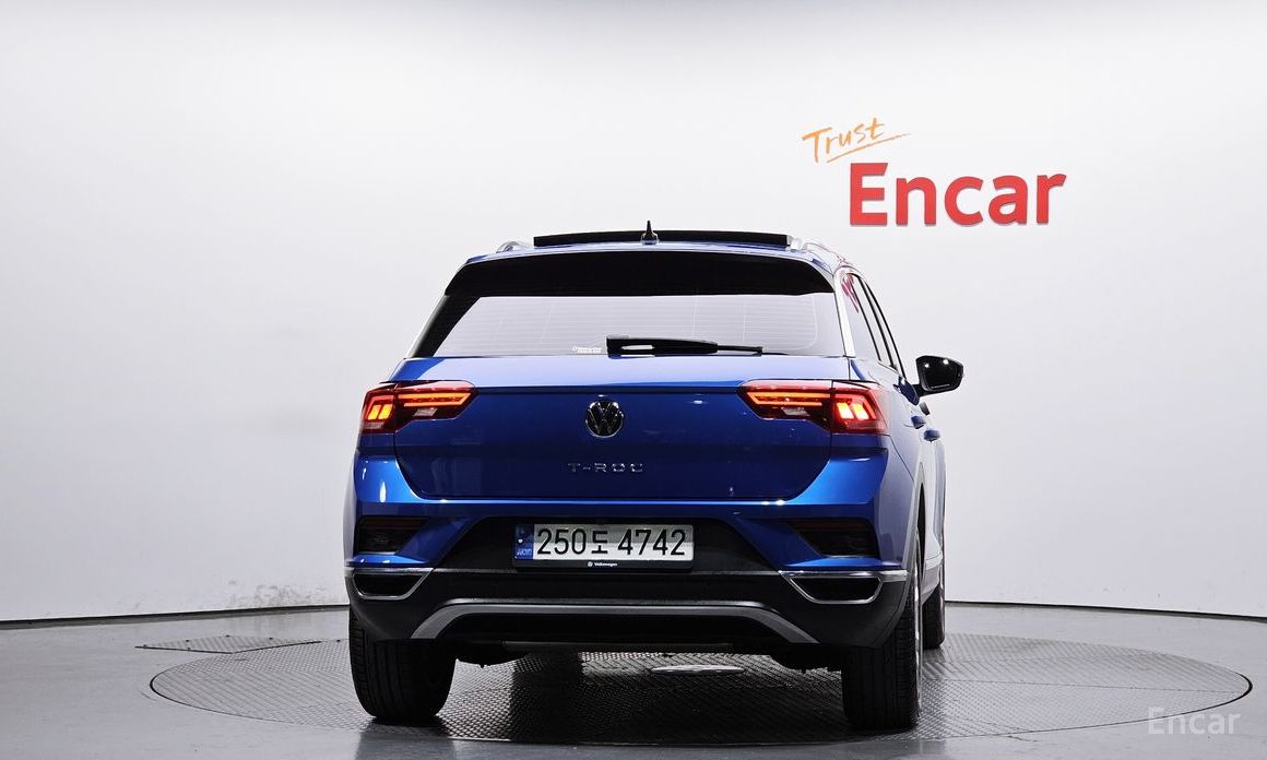  Volkswagen T-Roc
