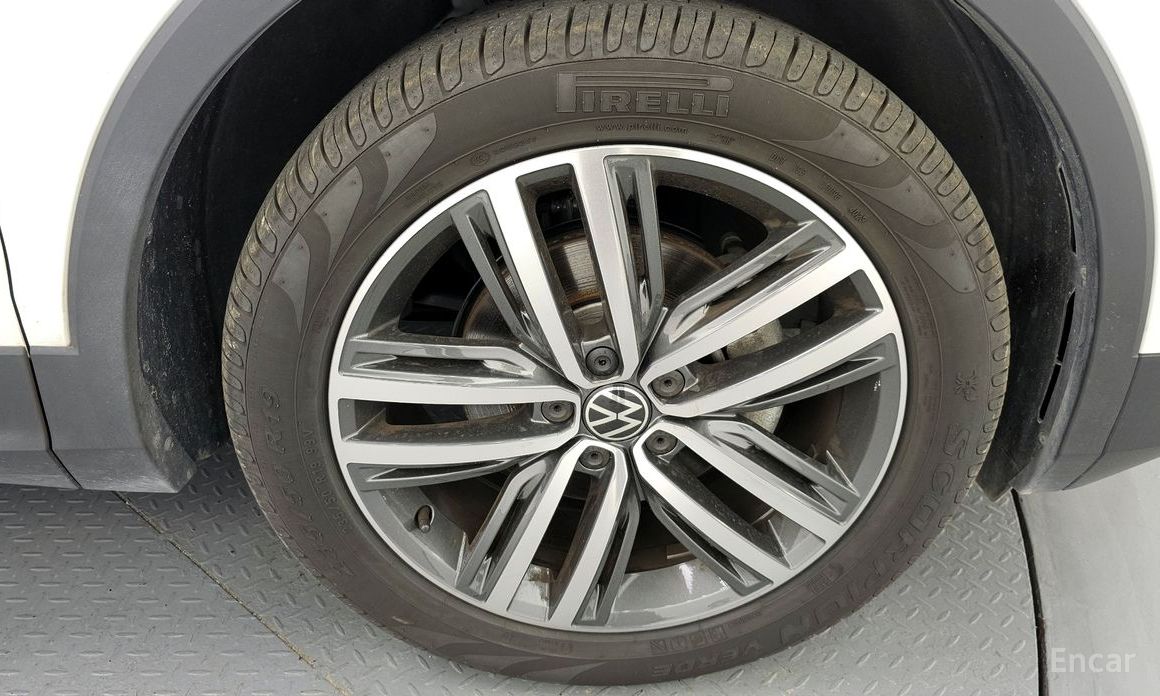  Volkswagen Tiguan