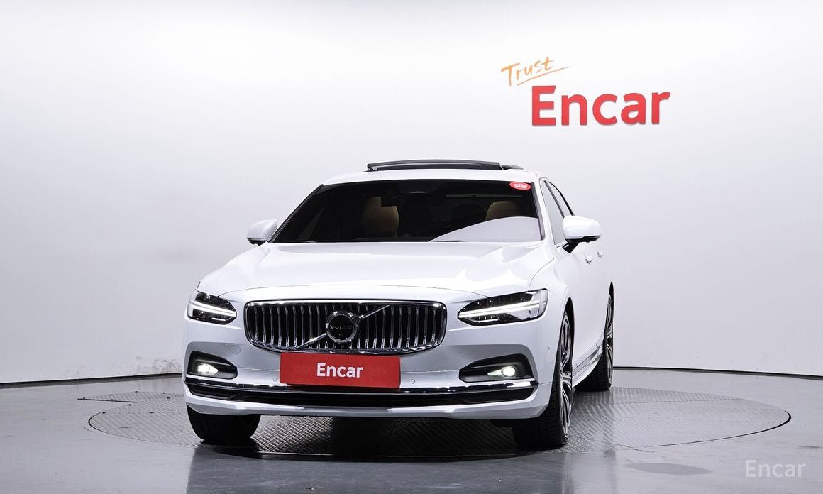  Volvo S90